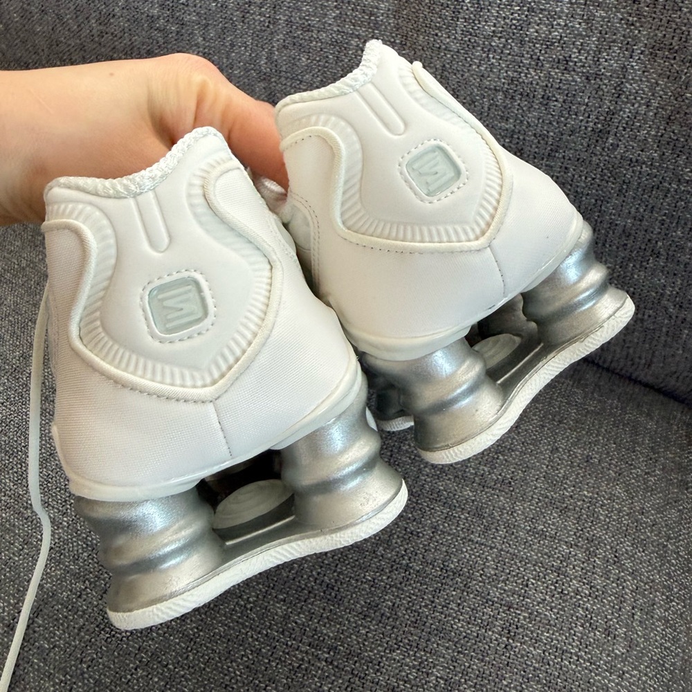Nike Shox TL White Trainers - Picture 5 of 8